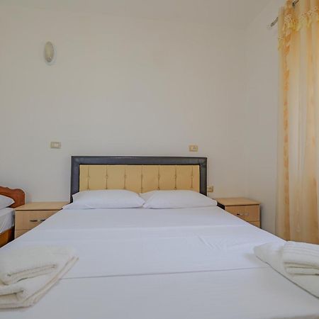 Brahimi Guest House Ksamil Exterior photo