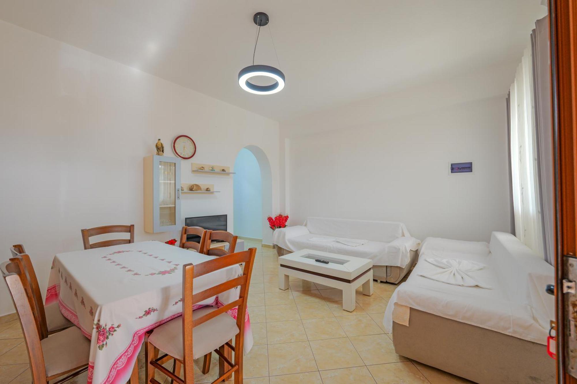 Brahimi Guest House Ksamil Exterior photo