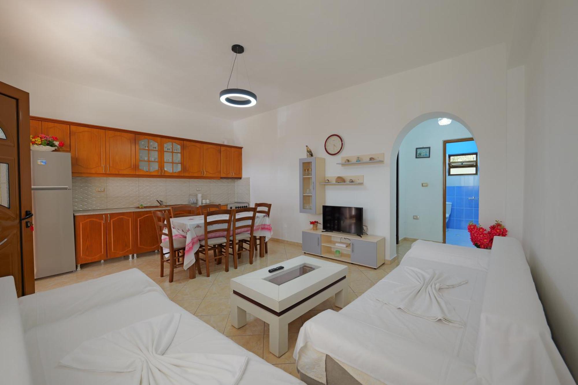 Brahimi Guest House Ksamil Exterior photo